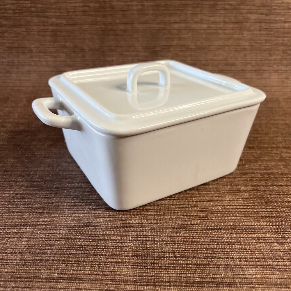 Food Network 1 Qt Sq Covered Baking Dish-White Porcelain-1 Quart-Covered Handles